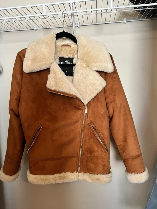 Like New Hollister Bomber Jacket - Picture 2 of 4